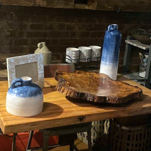 Blue and white pottery literally goes with everything! Especially a hand carved resin maplewood serving platter.